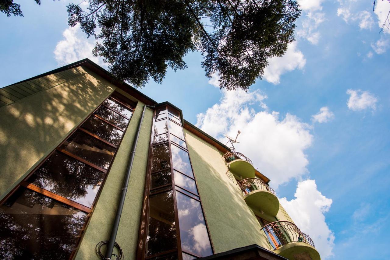 Zelenyy Bir Hotel Skhidnytsia ภายนอก รูปภาพ