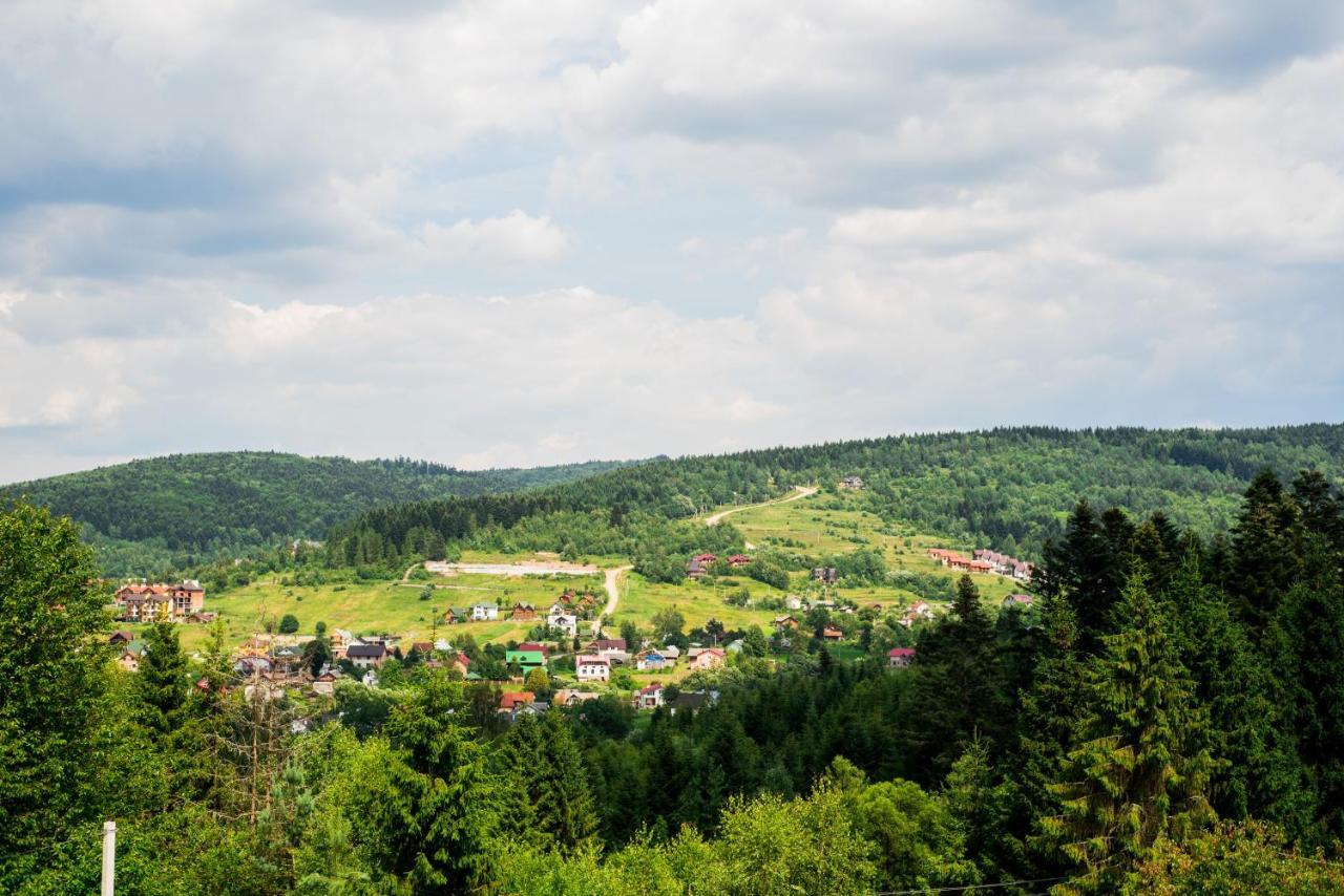Zelenyy Bir Hotel Skhidnytsia ภายนอก รูปภาพ