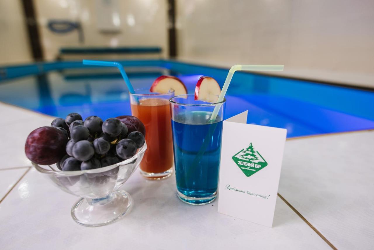 Zelenyy Bir Hotel Skhidnytsia ภายนอก รูปภาพ